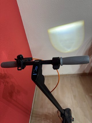 Ninebot F40 - Patinete Eléctrico