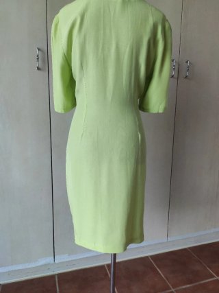 Vestido verde drapeado