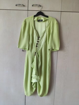 Vestido verde drapeado
