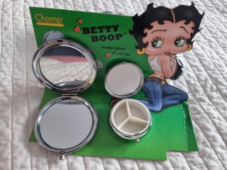 Espejito y Pastillero Betty Boop