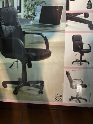Sillón Director Cuero Negro