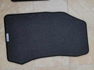 4 Alfombrillas Peugeot 208 Negras