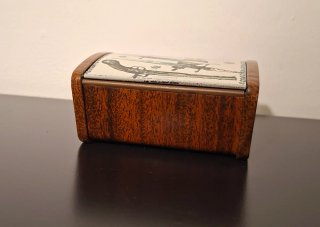 Antigua Caja Cofre de Metal Macizo Biosca - 1950C.