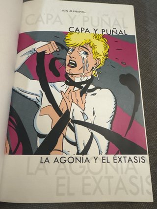 100 % Marvel hc atemporales capa y puñal. la ag...