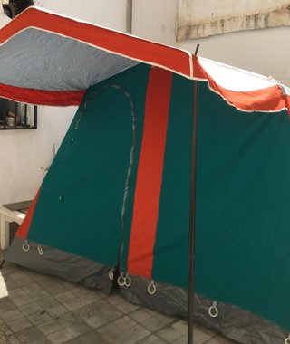 Tienda de campaña carpa naranja y verde