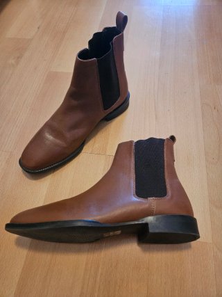 Botines de piel marrones