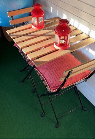 Mesa y 2 Sillas Madera/Forja IKEA