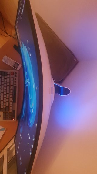 Monitor Samsung Odyssey Neo G8