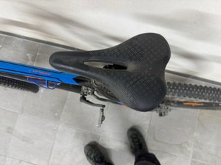 Bicicleta Trek Marlin 7 29”