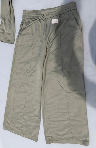 Conjunto Zara Verde Talla L
