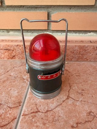 Linterna antigua