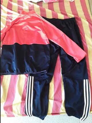 Chándal Adidas Negro y Rosa