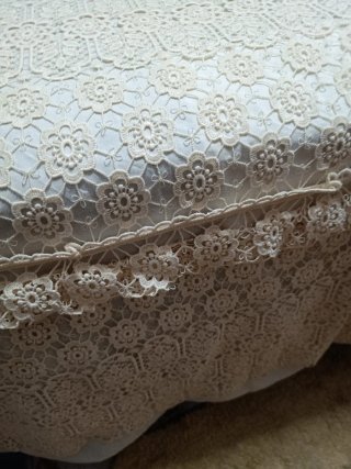 Colcha ganchillo beige 135
