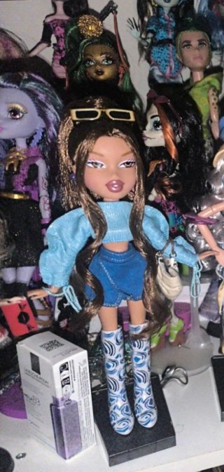 Busco bratz Yasmín cult Gaia