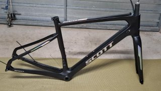 Cuadro y horquilla gravel carbono