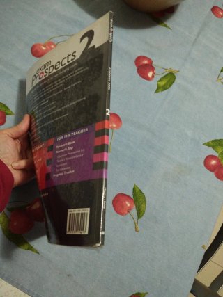 EXAM PROSPECTS 2 Student's book: libro de texto...