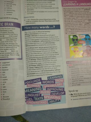 EXAM PROSPECTS 2 Student's book: libro de texto...