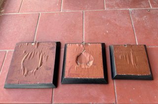 3 Cuadros con motivos antiguos
