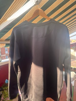 Sudadera SikSilk Negra con Logo Dorado