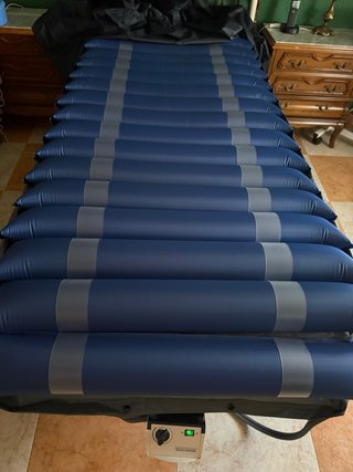 Colchón antiescaras tubular con compresor