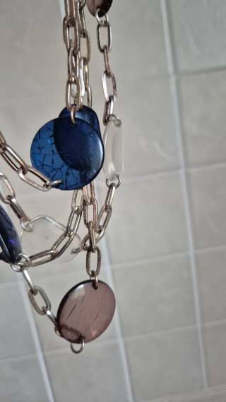 Collana multistrato con pietre blu e argento
