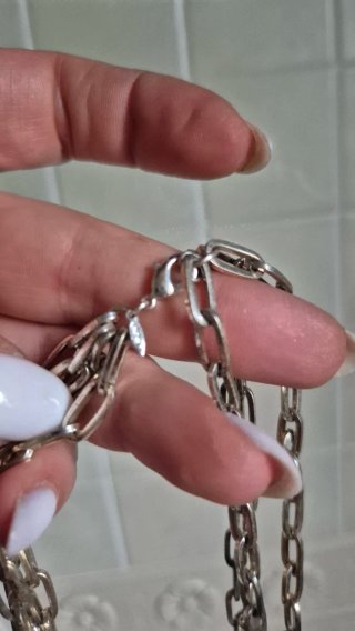 Collana multistrato con pietre blu e argento