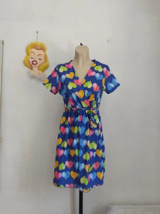 Vestido Azul con Estampado de Corazones