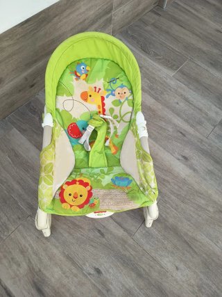 Hamaca Fisher Price para bebé con diseño de animal