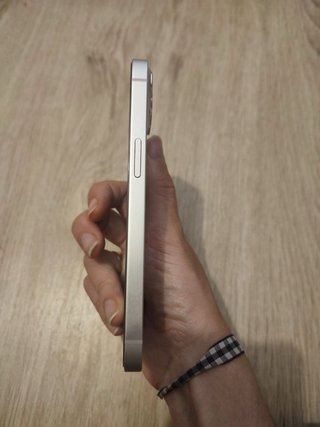 iPhone 13 256GB Rosa 77% Batteria