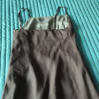 Vestido vaporoso bordado