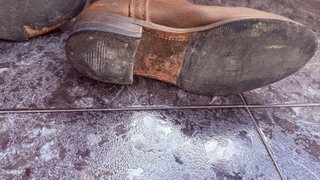 Botas camperas de cuero marrón