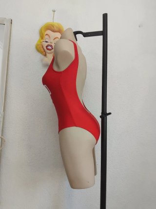 Bañador rojo NO BAD DAYS (No hay dias malos).