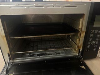 Mini horno negro