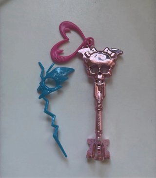 Accesorios Monster High: Llave Calavera y Rayo