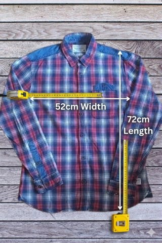 Camisa a cuadros roja y azul