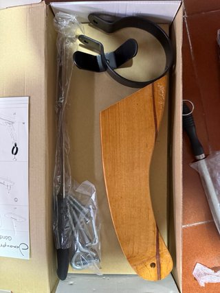 Jamonero madera con cuchillo y afilador