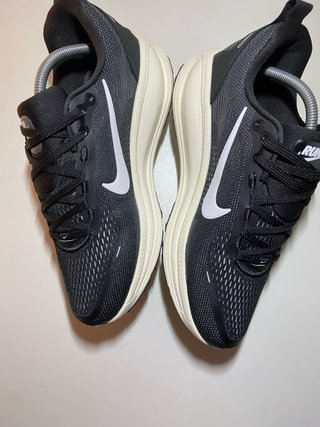 Nike Vomero 18 Scarpe da Corsa Uomo Donna