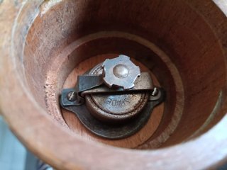 Macinino Tre Spade vintage legno metallo