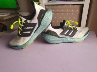 42 Adidas Ultraboost cold.rdy