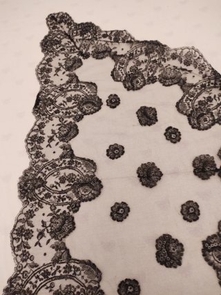 Velo Mantilla Negro Encaje Floral