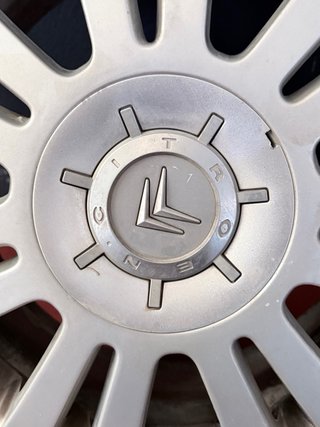 Llanta de aluminio Citroen C5 215/55R16