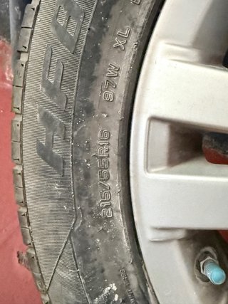 Llanta de aluminio Citroen C5 215/55R16