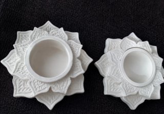 2 Portavelas Flor Loto Blanco