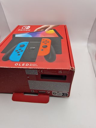 Nintendo Switch OLED Rosso e Blu 64 GB