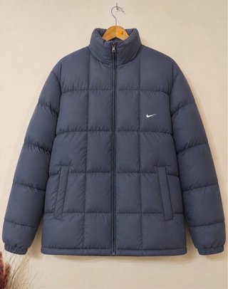 Chaqueta Nike Puffer Pluma Natural Talla M