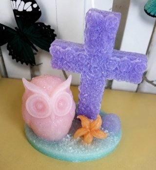 Vela decorativa búho cruz estrella