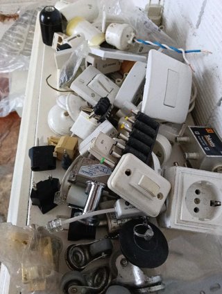 Lote material electricidad