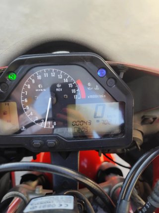 Honda CBR 600rr Roja Deportiva