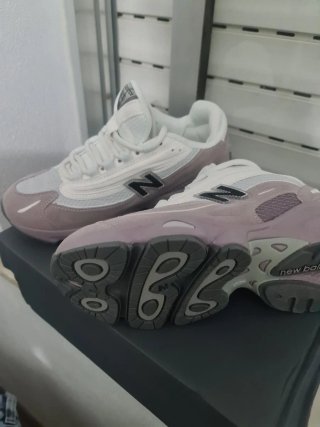 New Balance 1000 Rosa/Branco Tam 38