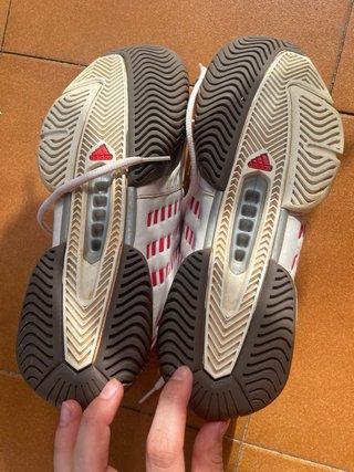 Zapatillas Adidas Tenis/Padel Blancas y Rojas